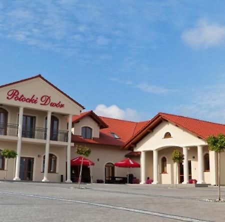 Potocki Dwor Hotel เยนเซโยฟ ภายนอก รูปภาพ